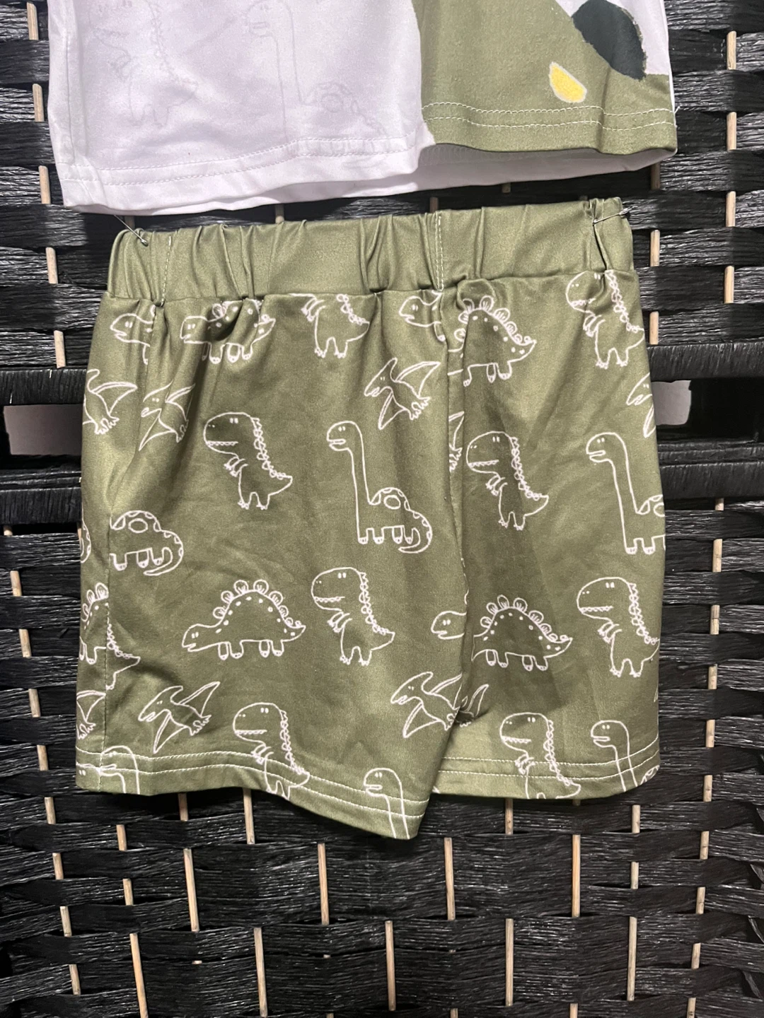 Kids Dinosaur T-Shirt and Shorts Set - photo 4