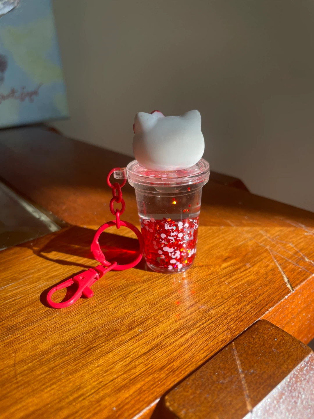 Hello Kitty Glitter Cup Keychain - photo 2
