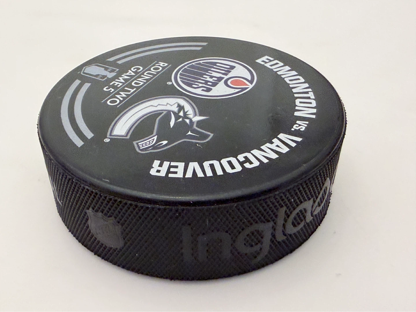 2024 Playoffs Round Two Game 5 Edmonton Oilers Vs Canucks Puck - photo 2