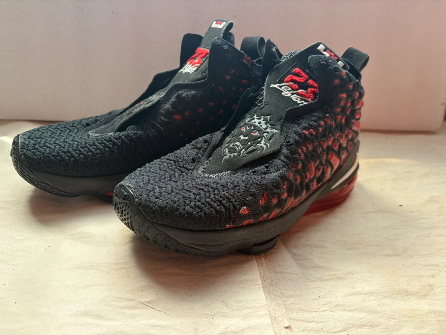 Nike LeBron 17 Men's Basketball Shoes