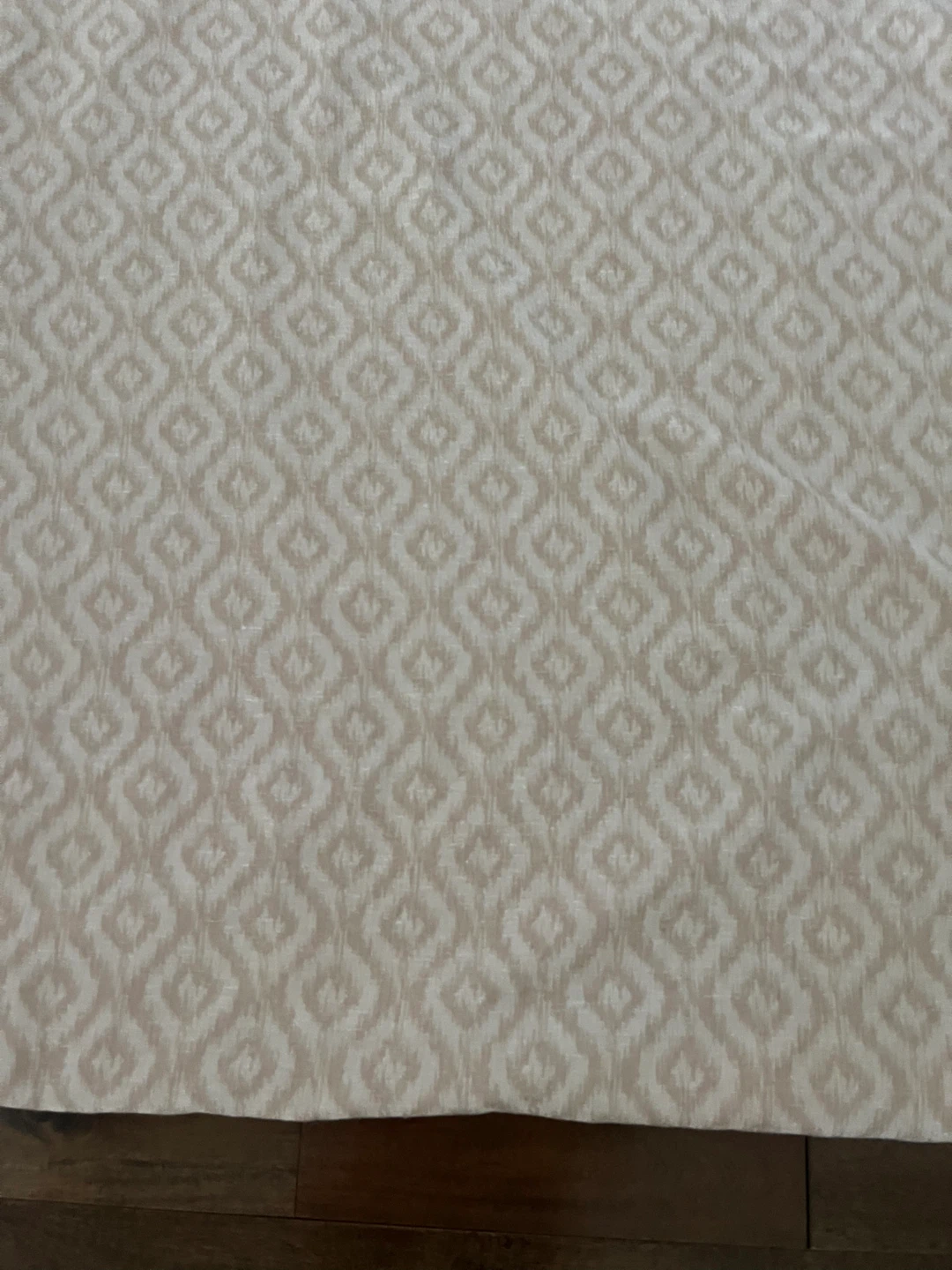 Pair of Beige Damask Patterned Curtains 57 X 95 inches - photo 4