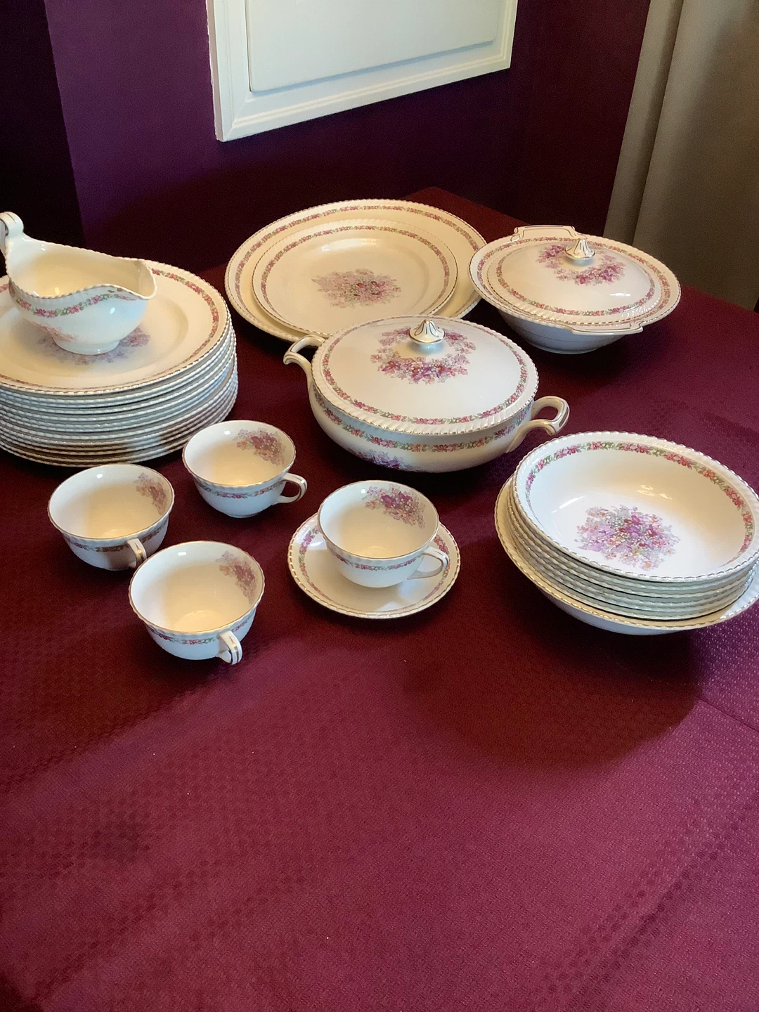 Johnson Bros. Old English China Set - photo 2