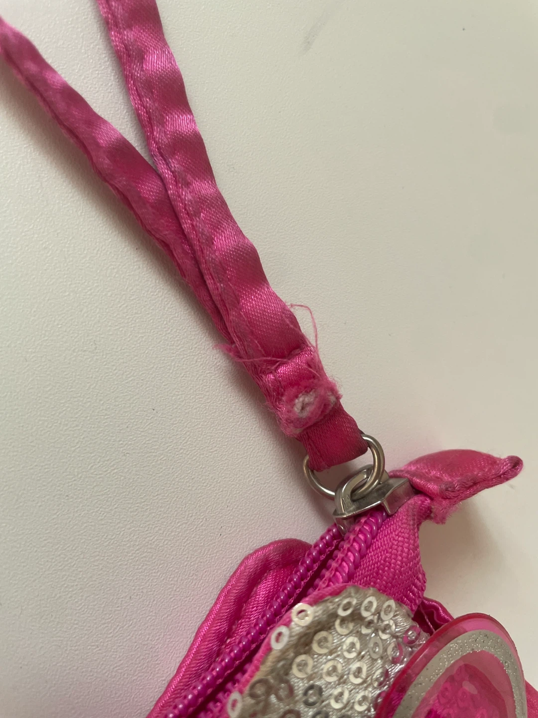 Hello Kitty Sequin Wristlet Pouch - photo 4