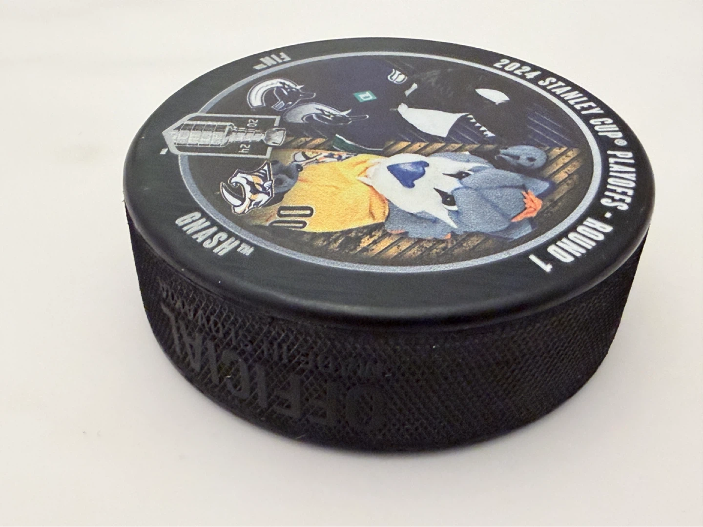 2024 Playoffs Nashville Predators Vs Vancouver Mascot Puck - photo 2
