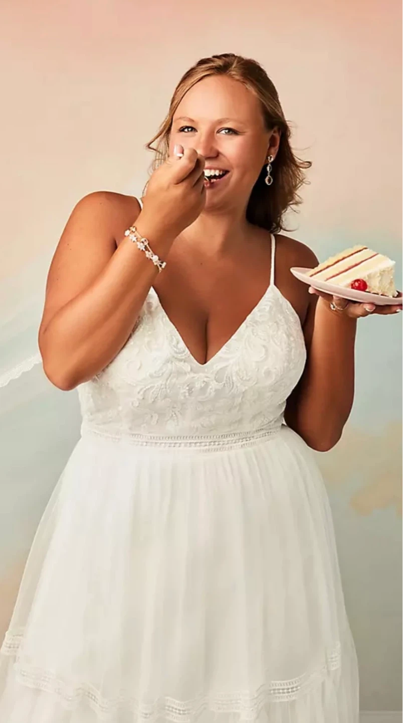 Wedding Dress - photo 4