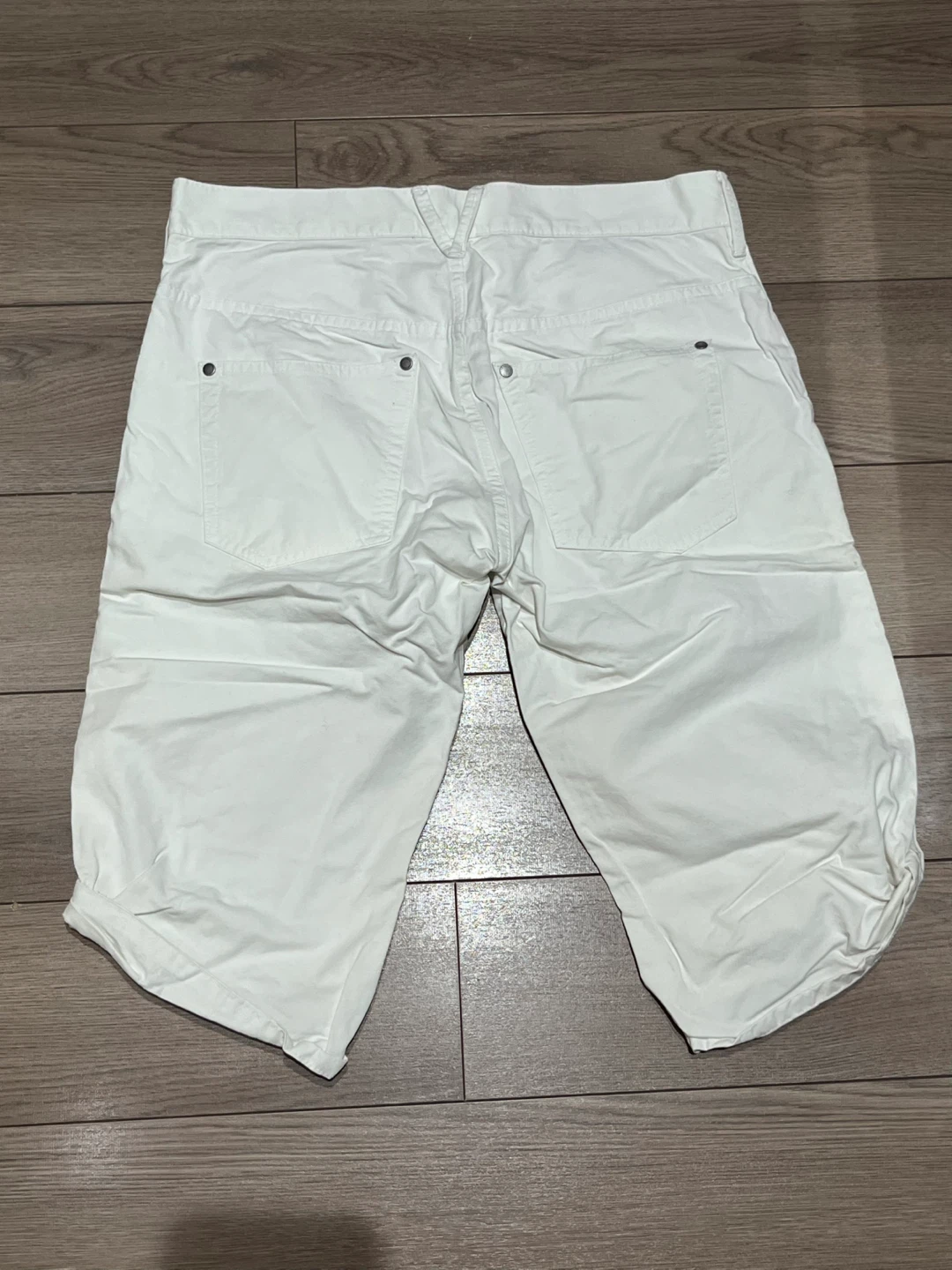 Peak Performance White Shorts Size 29 - photo 2