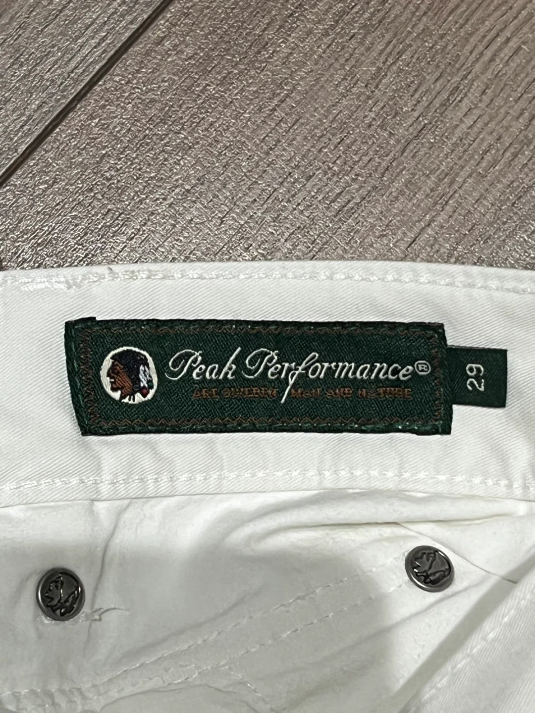 Peak Performance White Shorts Size 29 - photo 3