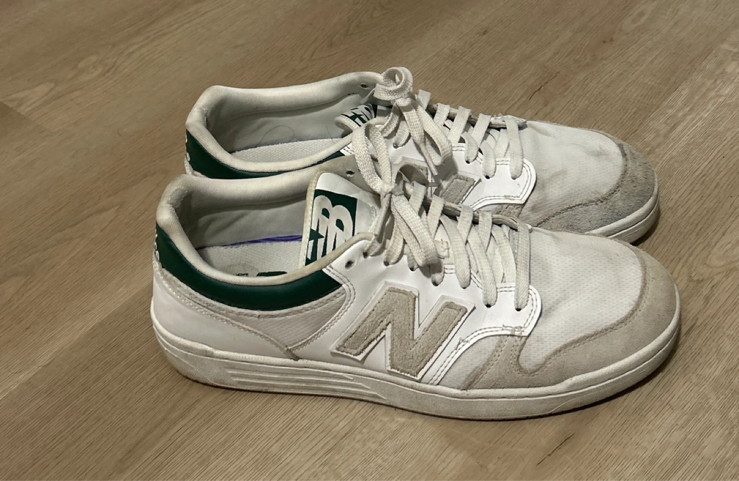 New Balance White & Green Sneakers