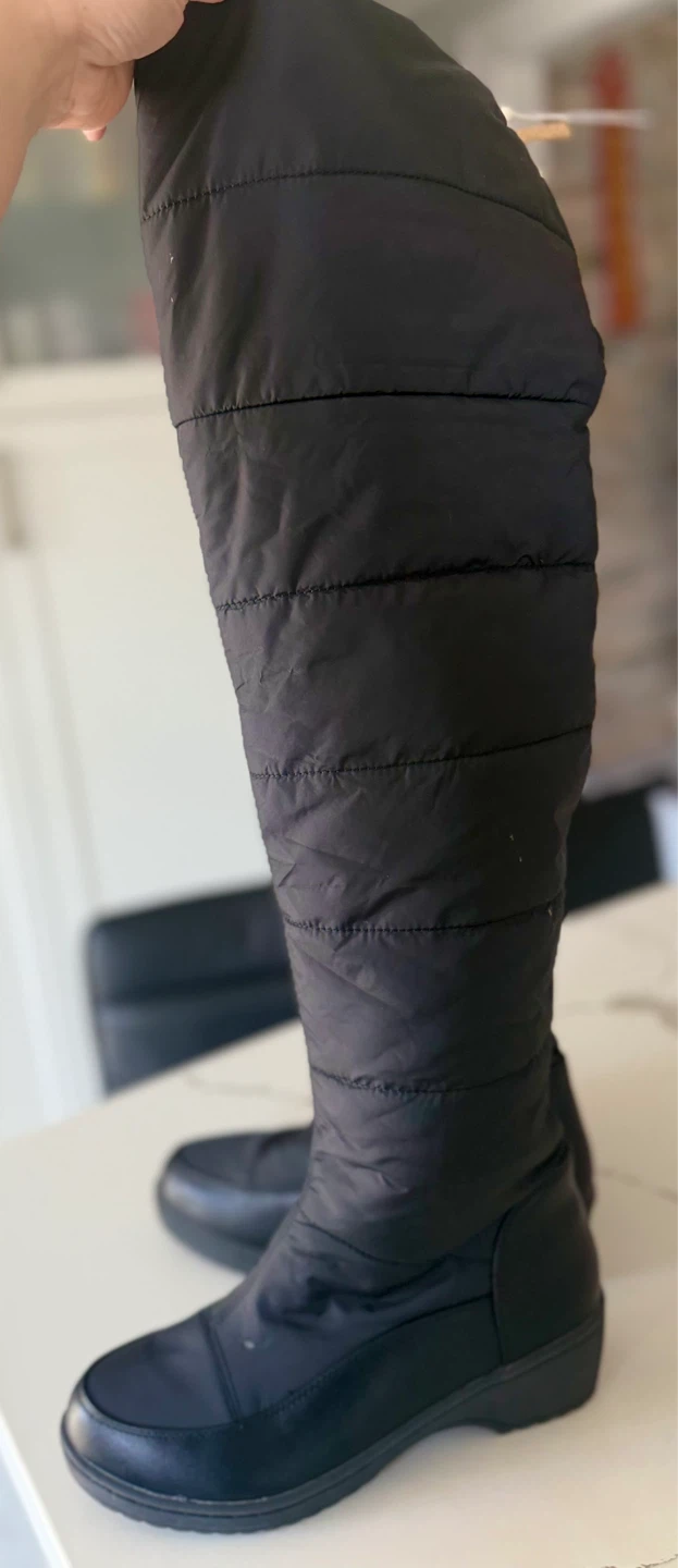 Black Puffer Tall Boots