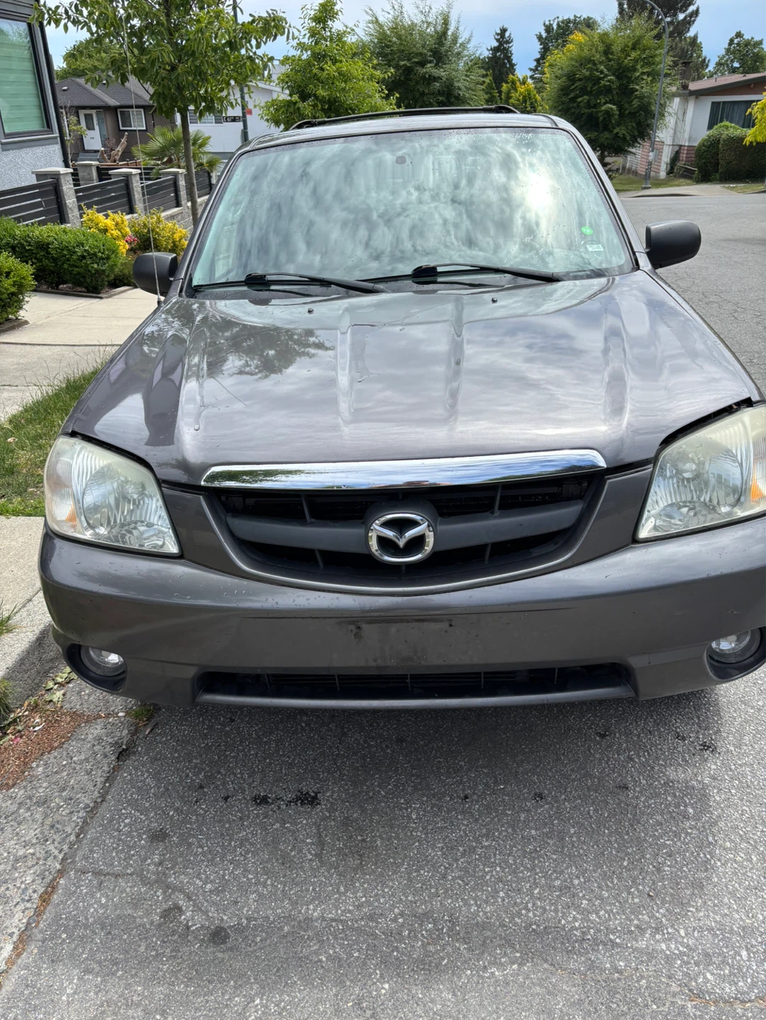 2005 Mazda Tribute - photo 2