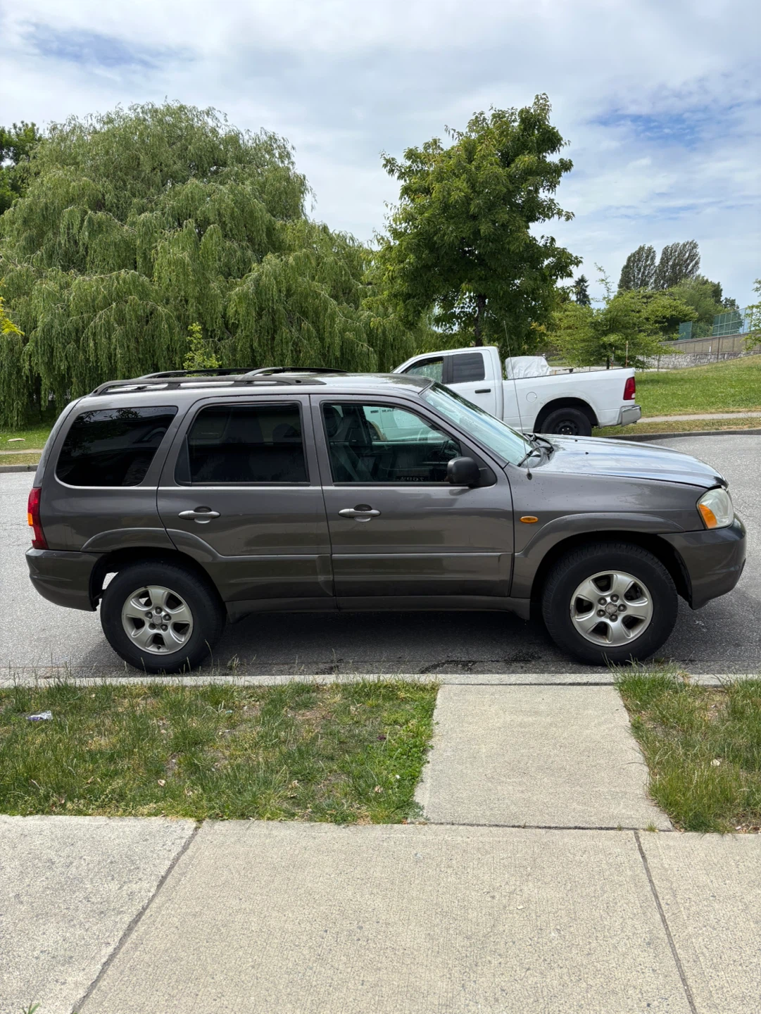 2005 Mazda Tribute - photo 3
