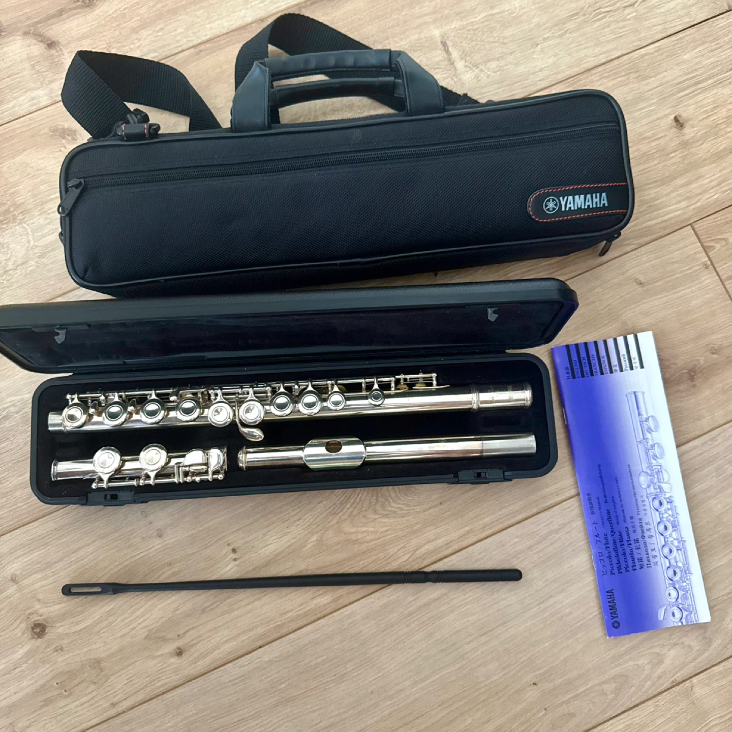 Yamaha 221 Flute with Case