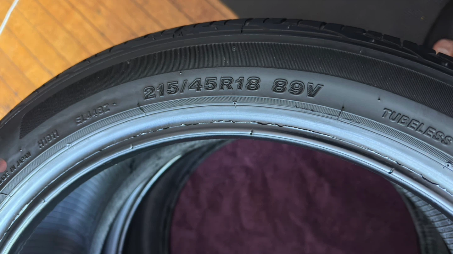 Bridgestone Turanza Tires 215/45R18 - photo 3