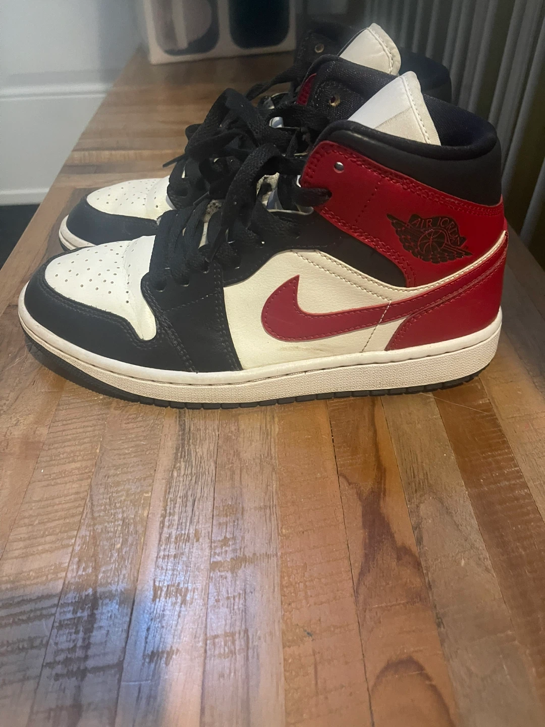 Air Jordan 1 Mid Red Black White Sneakers