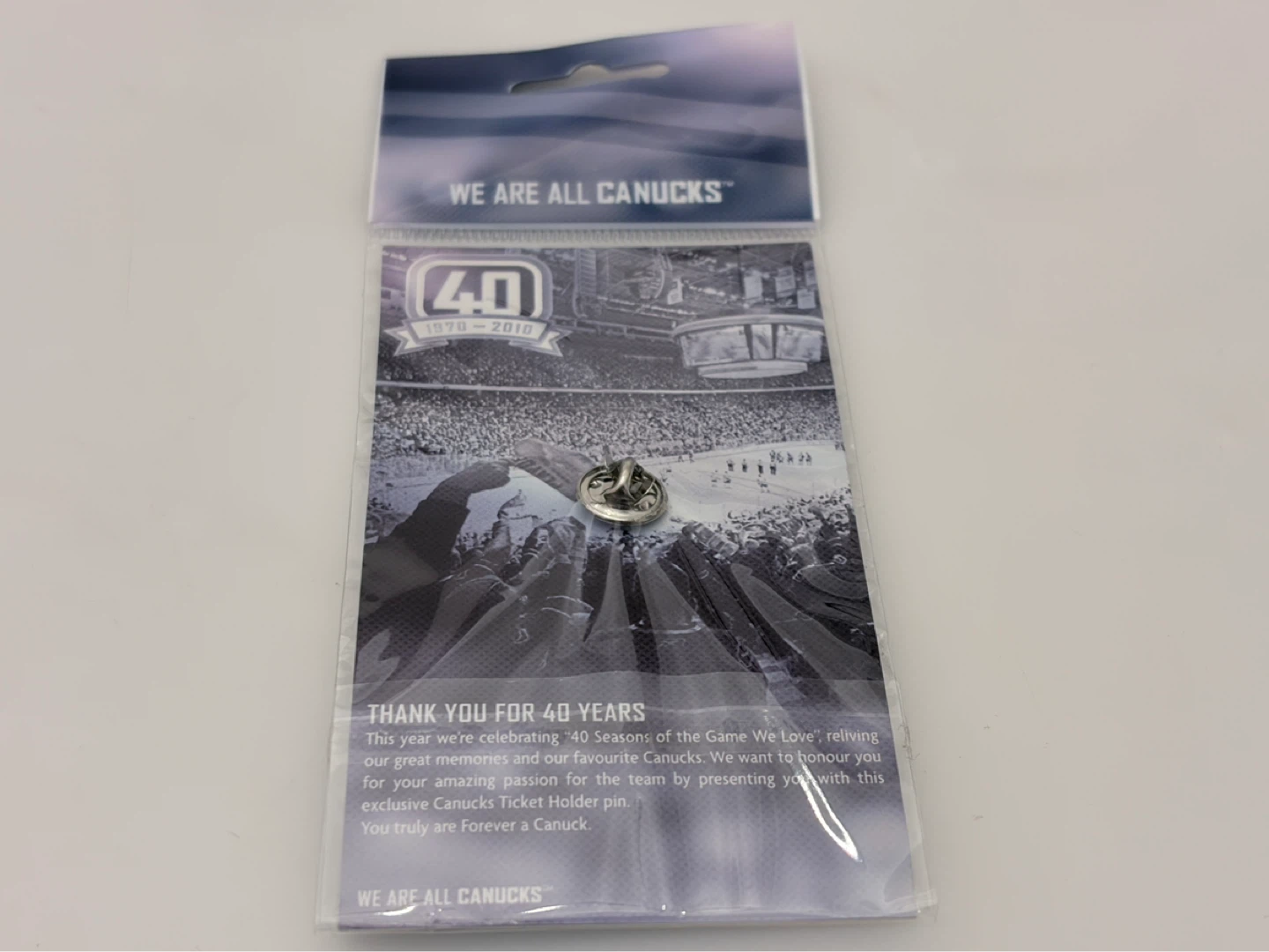 New Canucks 40th Anniversary 1970-2010 Commemorative Pin - photo 3