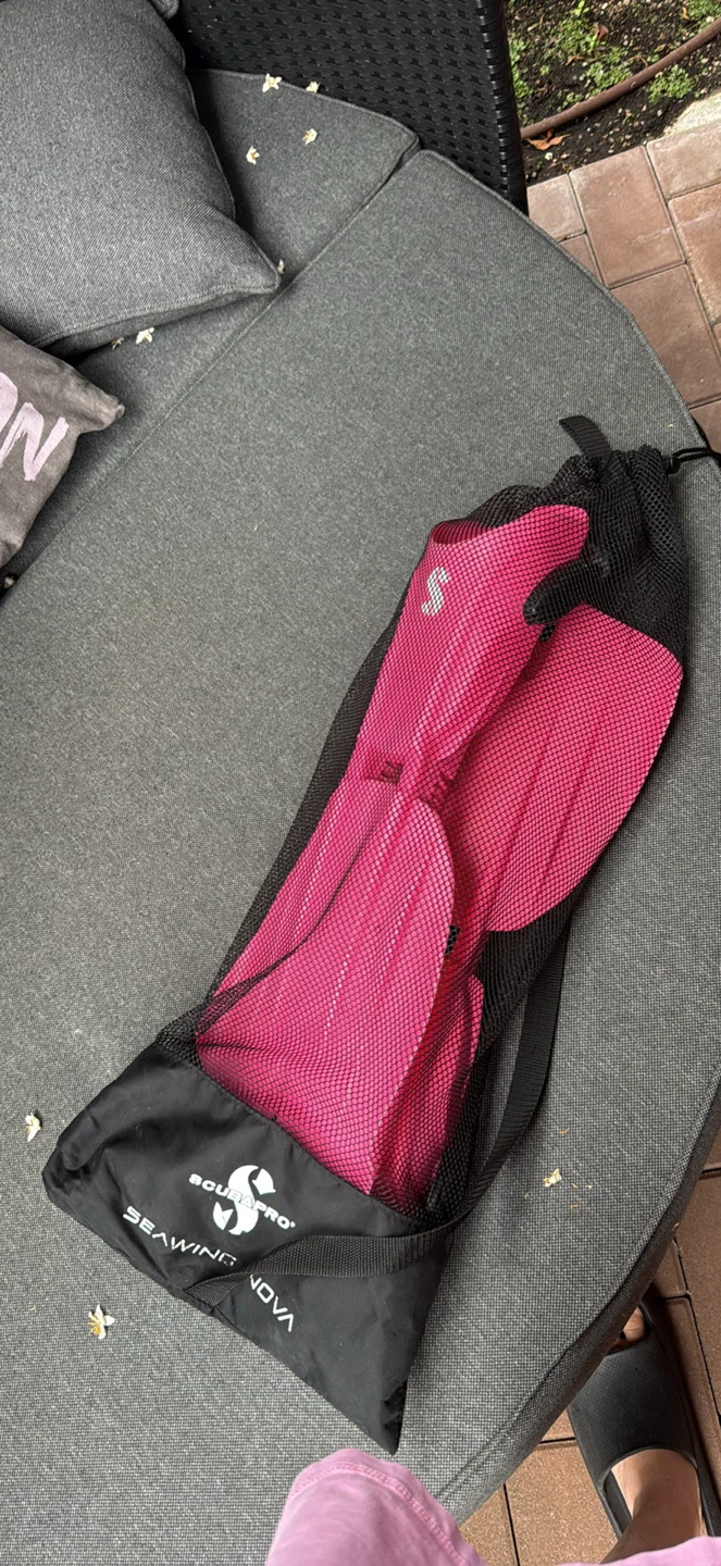 SCUBAPRO Seawing Nova Diving Fins - Pink