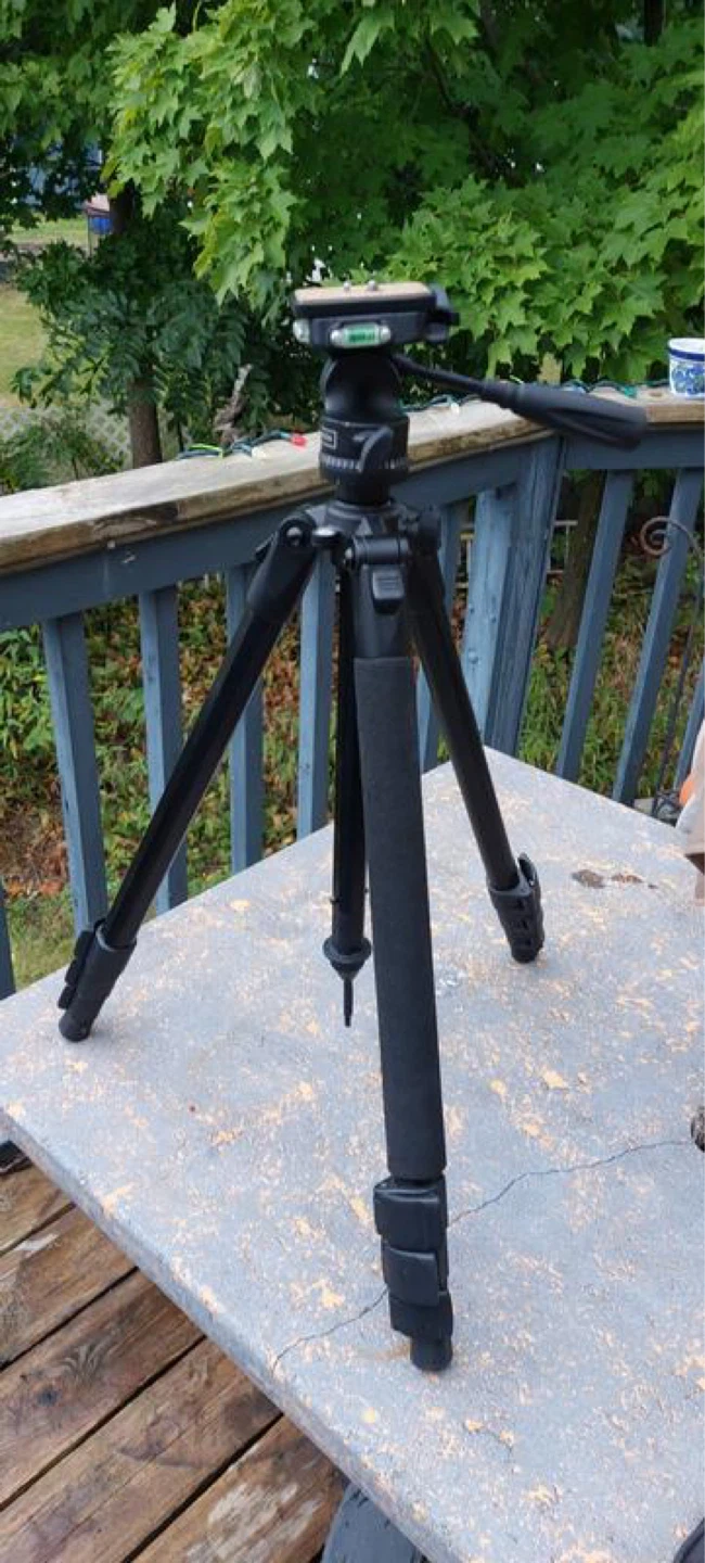 Henrys Tripod