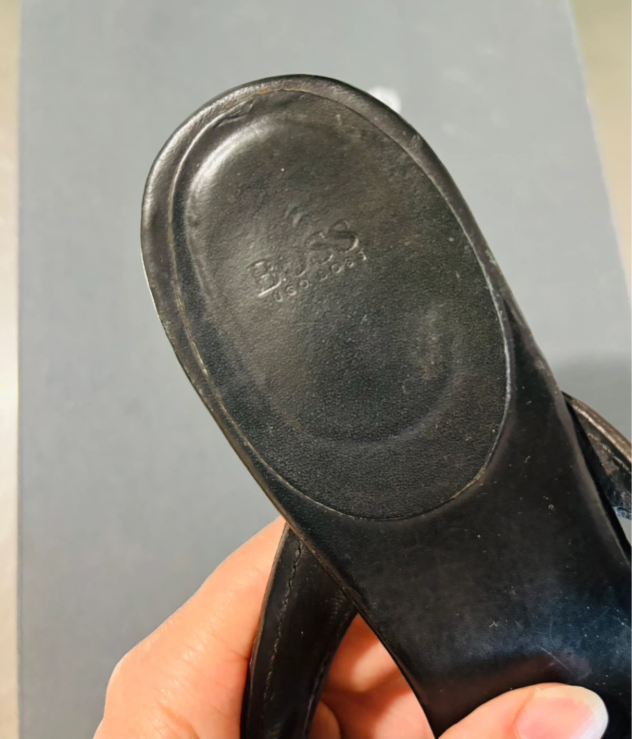 BOSS Hugo Boss Women's Black Leather heeled Sandals size 38. 🥰 - photo 5