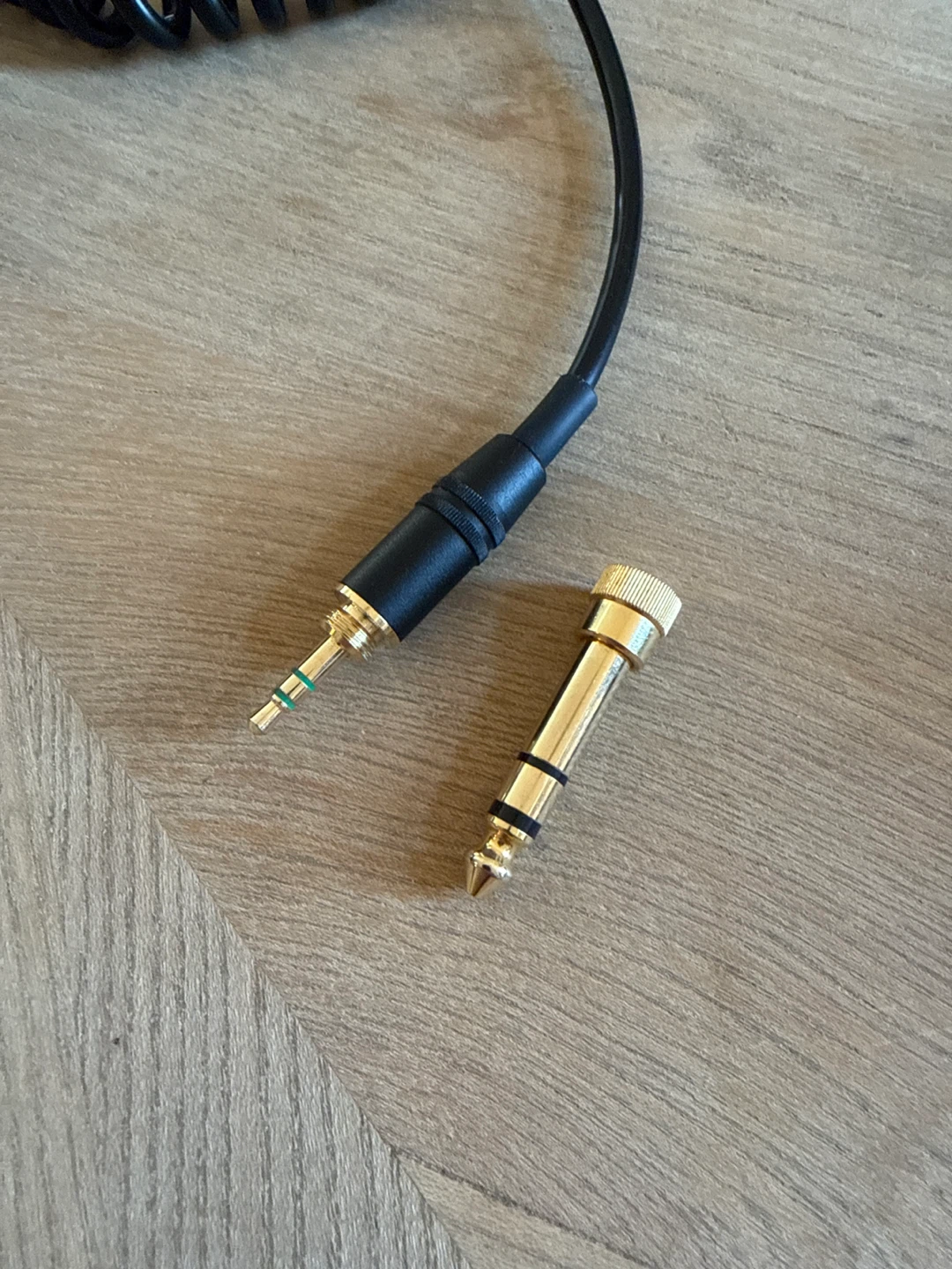 Sony MDR-7506 Professional Dynamic Stereo Headphones - photo 5
