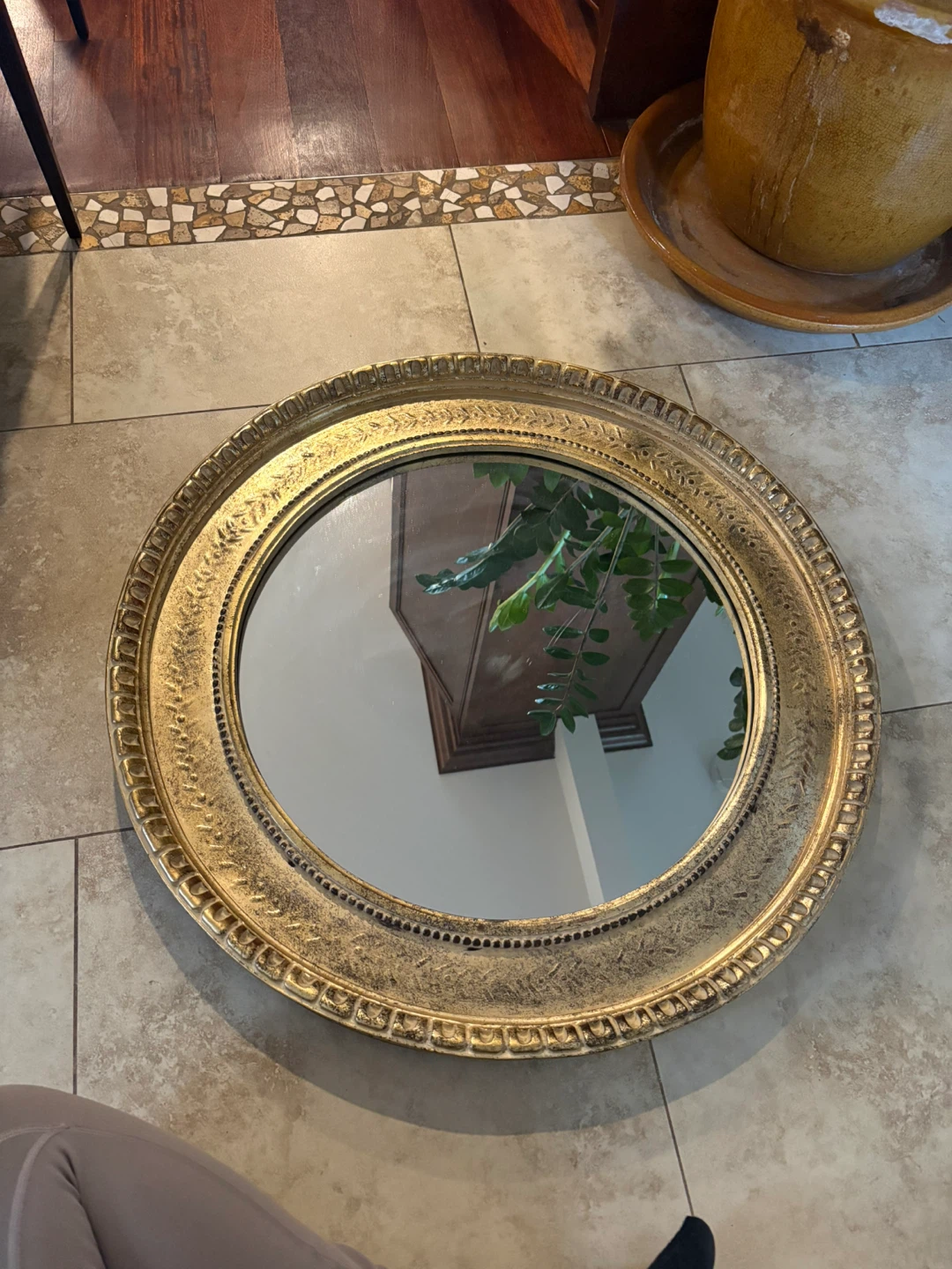 Ornate Gold Round Mirror 28" - photo 2