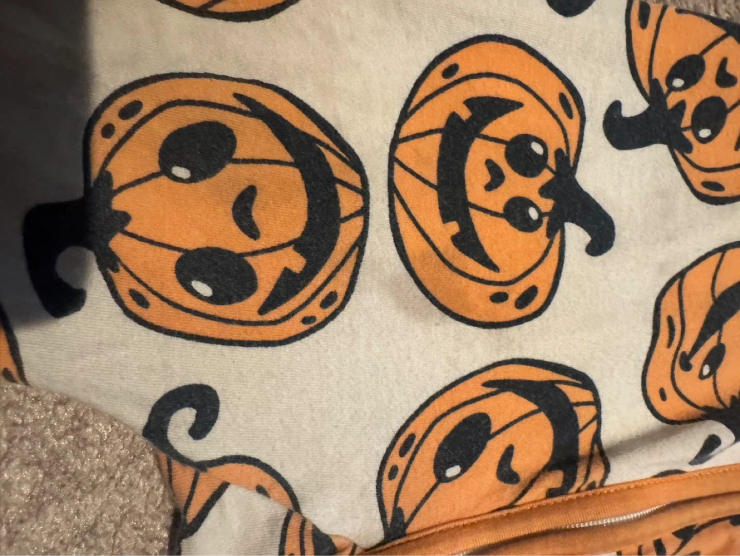 Bonds 12-18 month bundle (fits like 2T) - photo 5