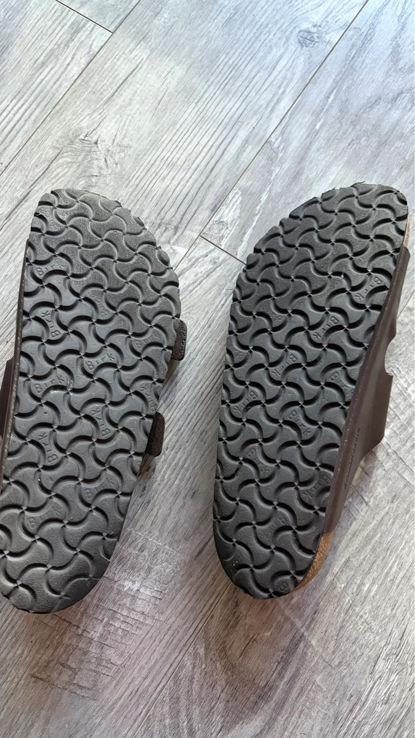 Birkenstock Arizona Sandals - Brown - Size 42 - photo 4