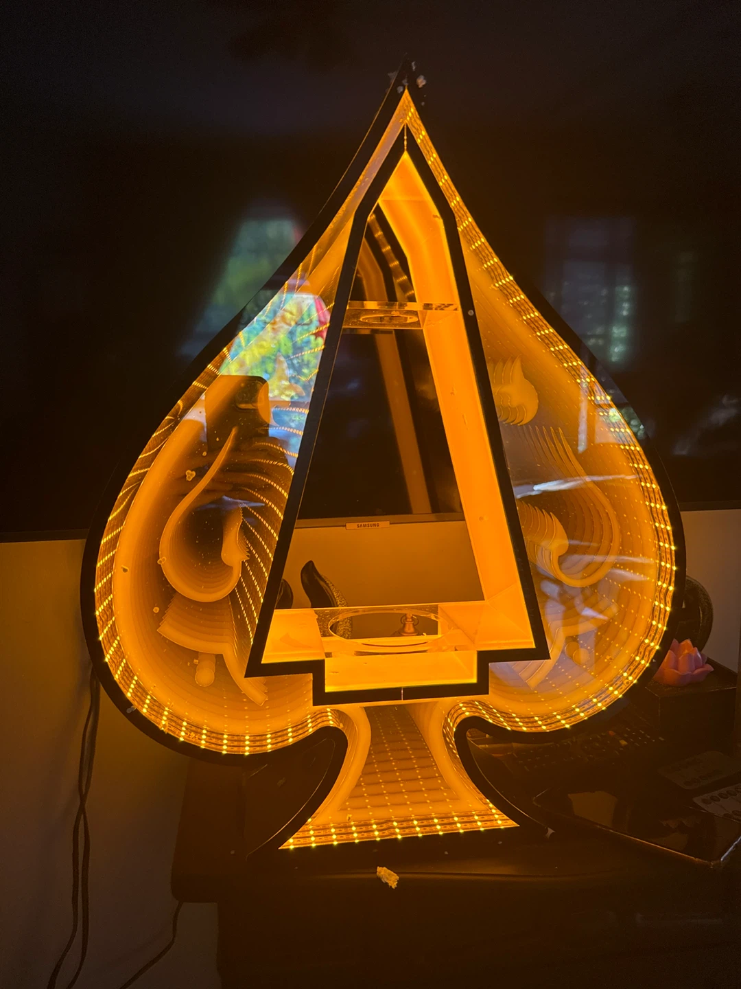 OMNIOF LED Ace of Spade Champagne Bottle Presenter - photo 2