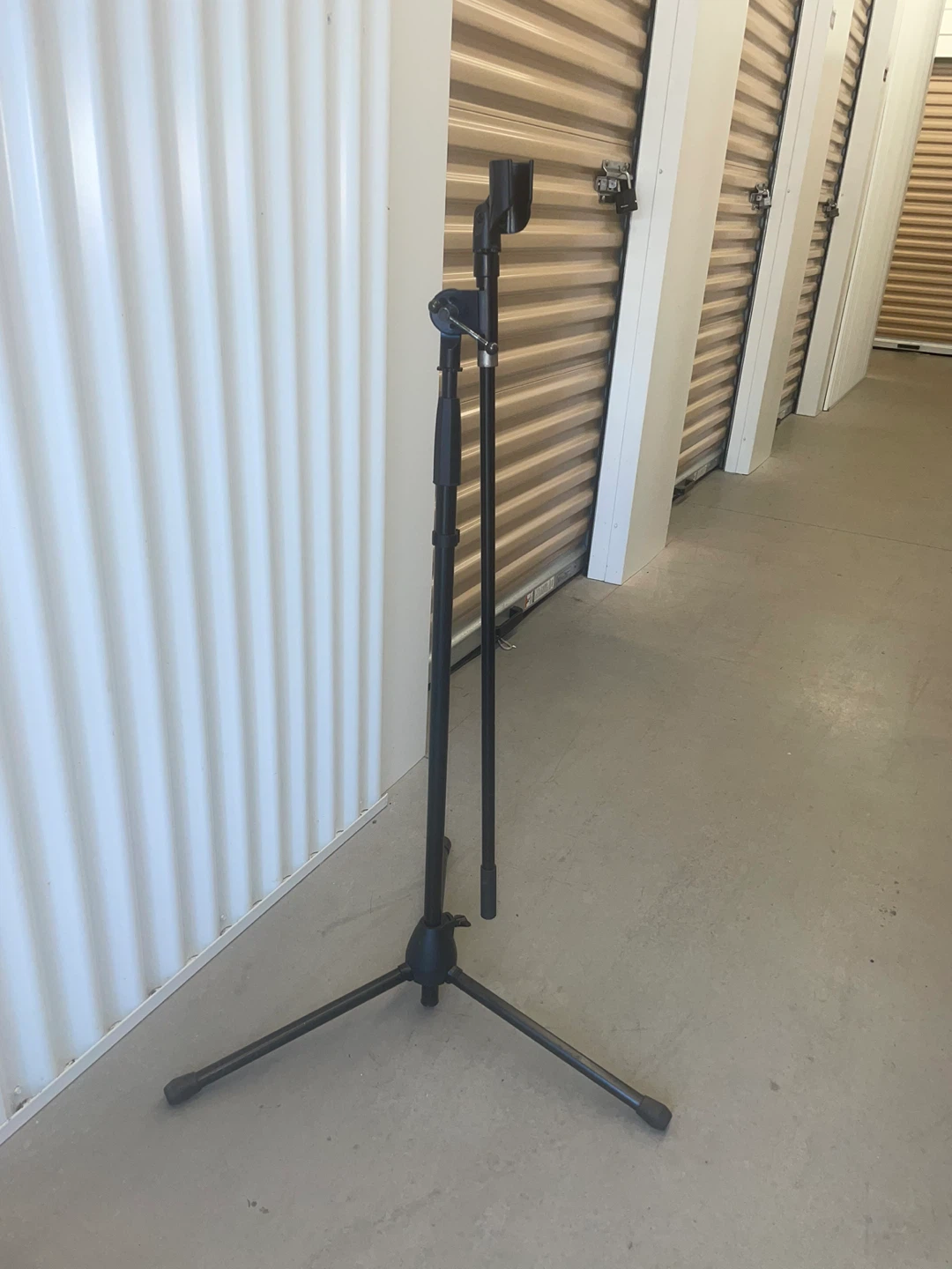 Adjustable Microphone Stand - photo 2