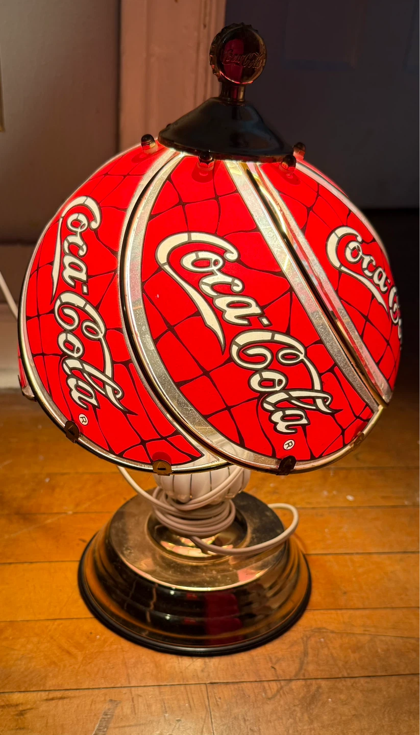 Coca-Cola Table Lamp - photo 2