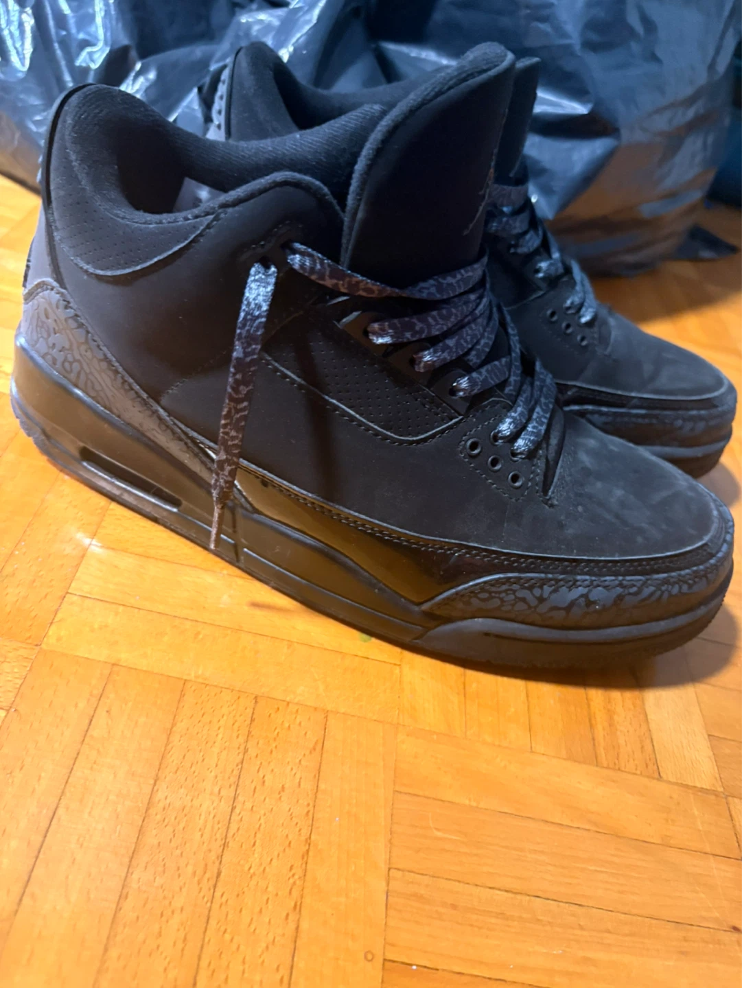 Air Jordan 3 Black Sneakers - photo 5