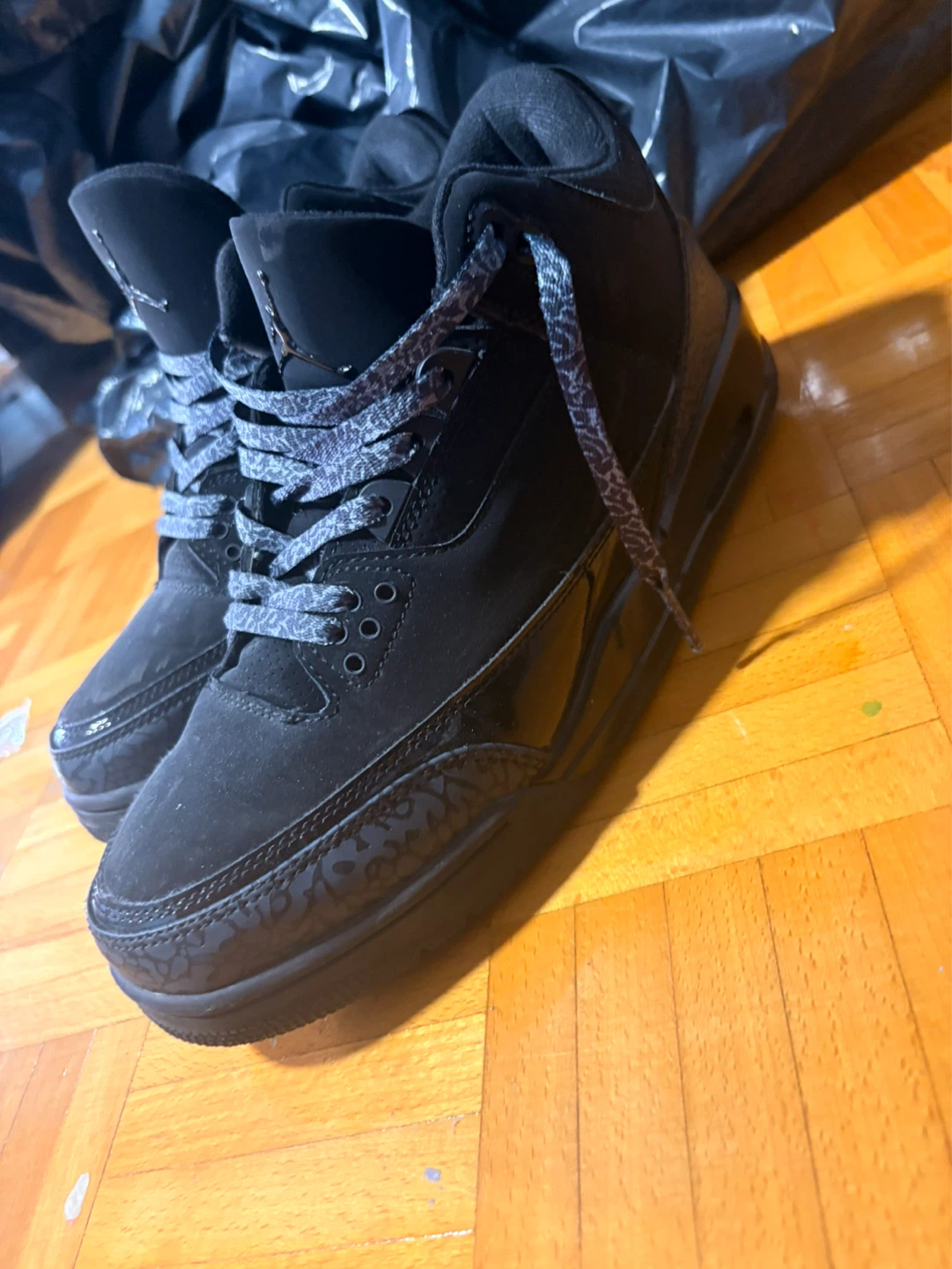 Air Jordan 3 Black Sneakers - photo 4