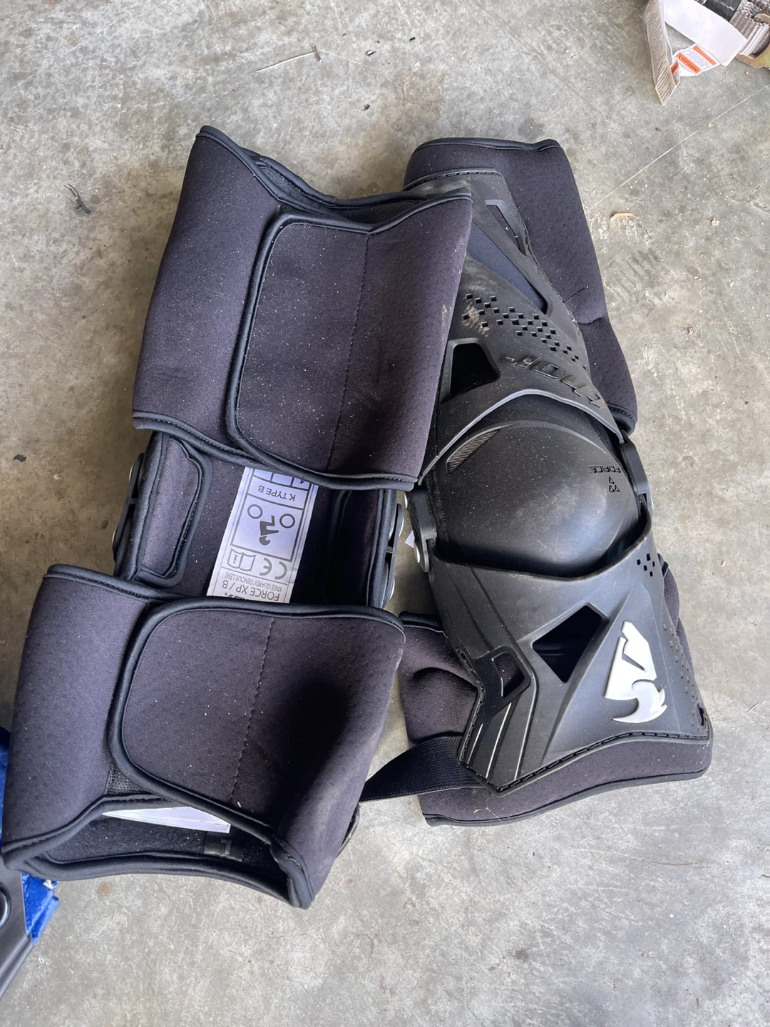 Thor Force XP Knee Guards