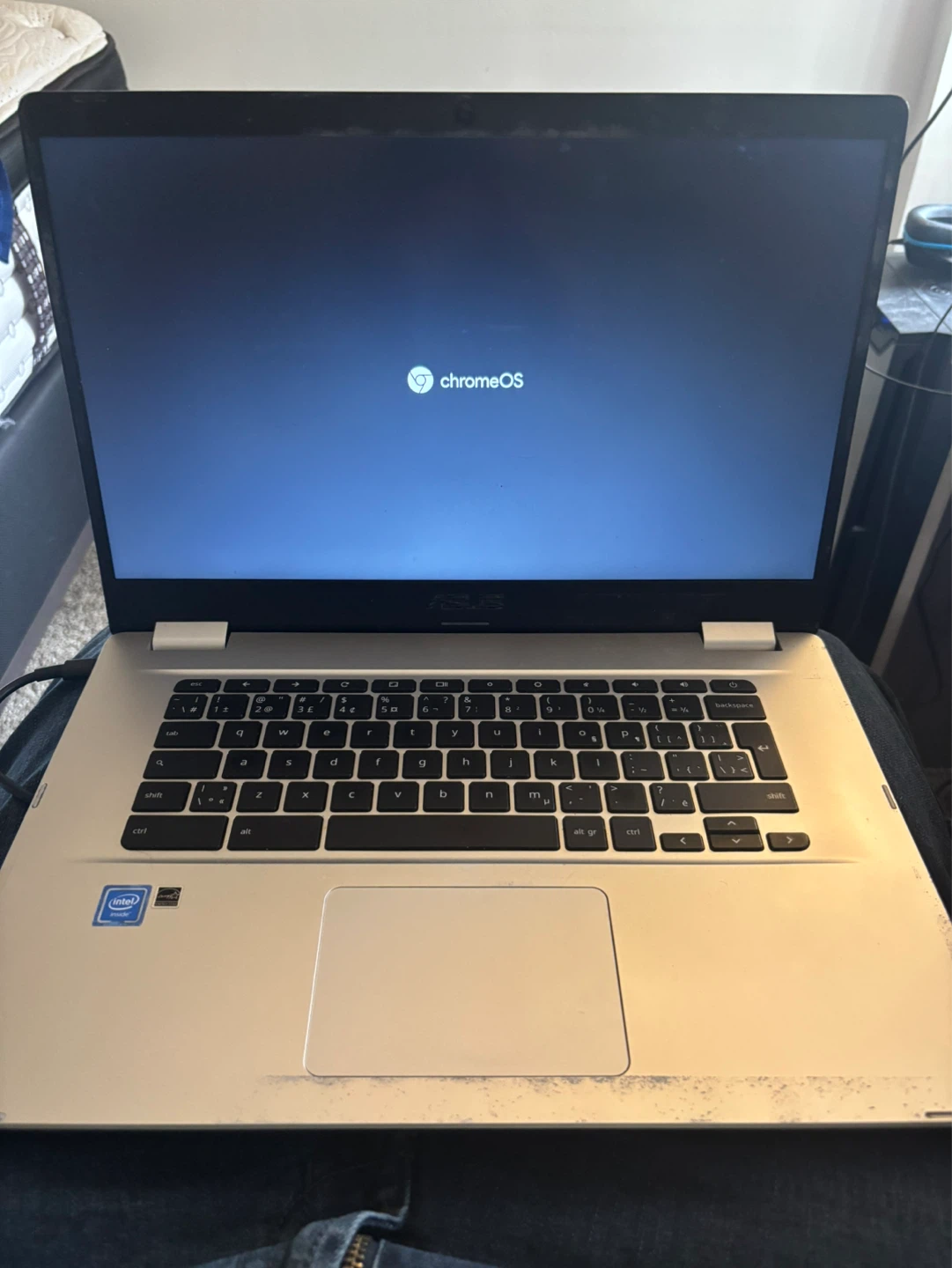 ASUS Chromebook Laptop - photo 2