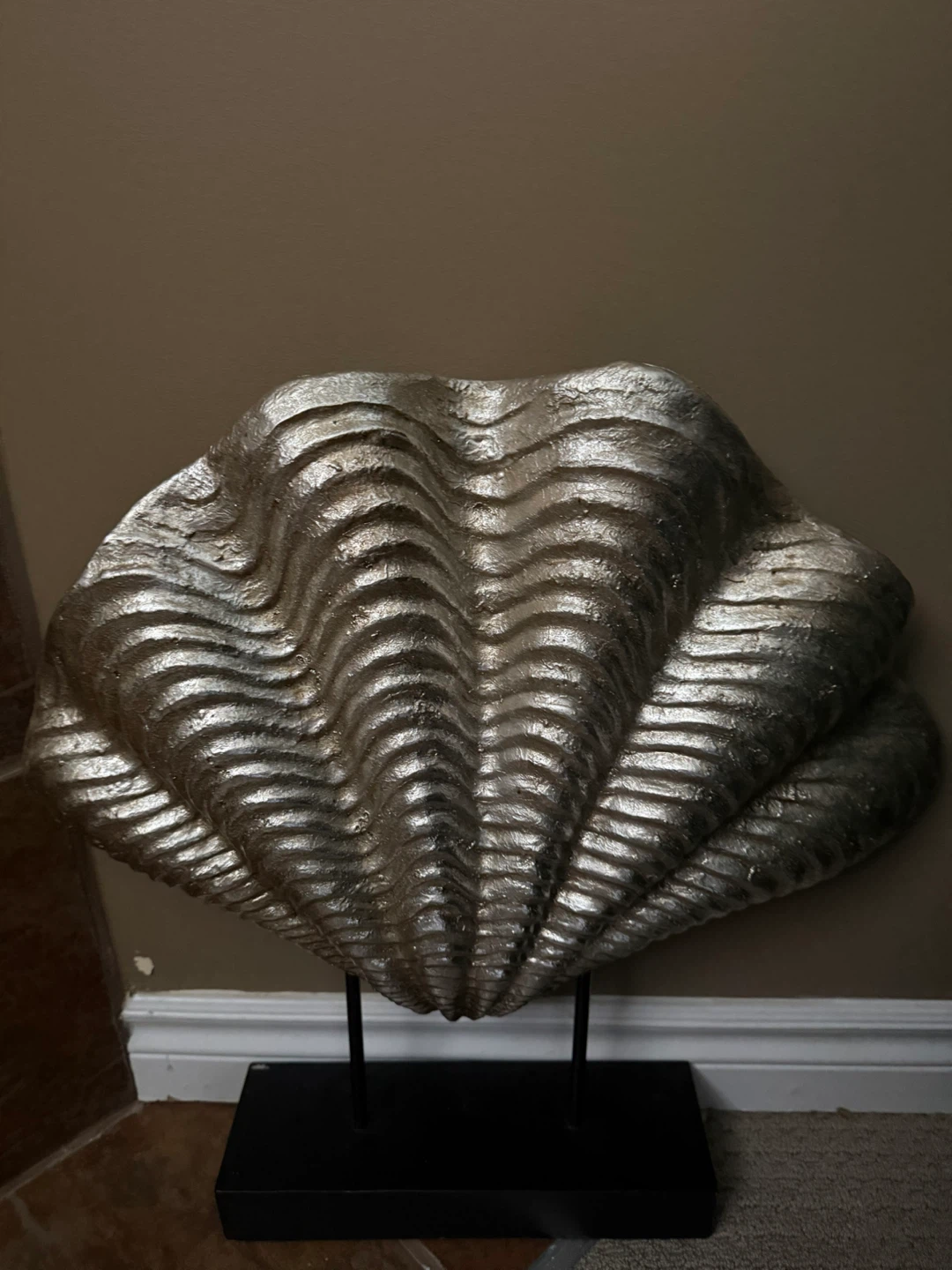Decorative Silver Seashell Sculpture - photo 2