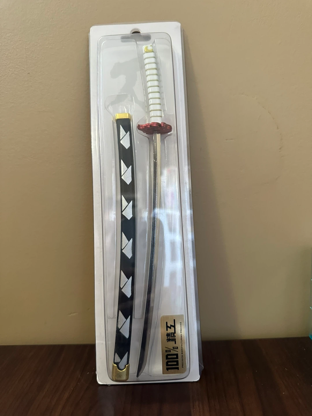 Anime Action Figures and Replica Sword - photo 5