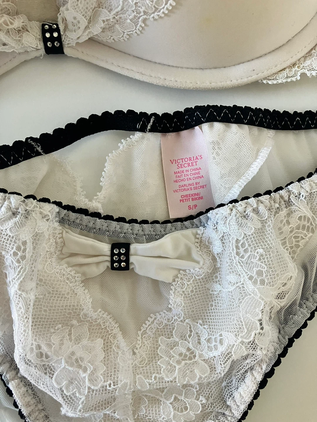 Victoria's Secret Bra & Panty Set - photo 4
