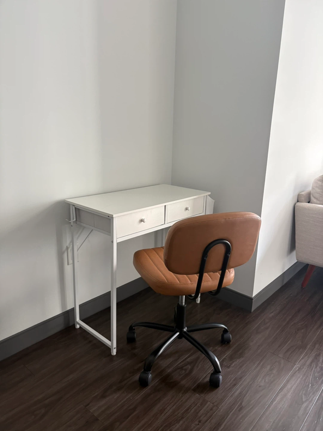 White Writing Desk with Chair - photo 3