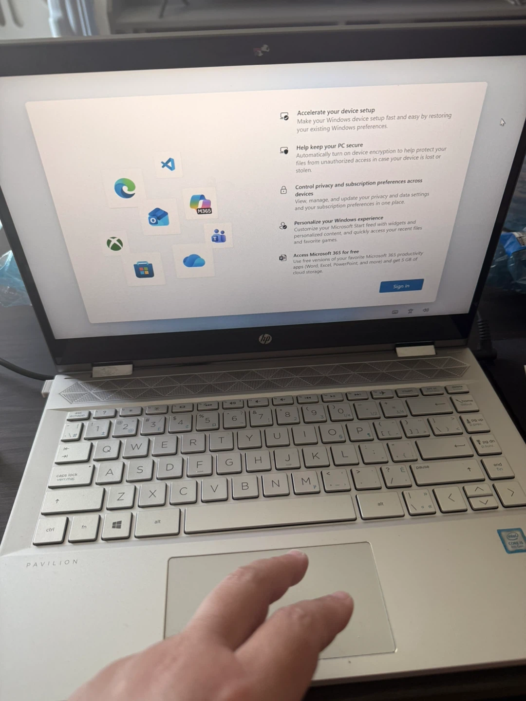 HP Pavilion Laptop (convertible touchscreen) - photo 3