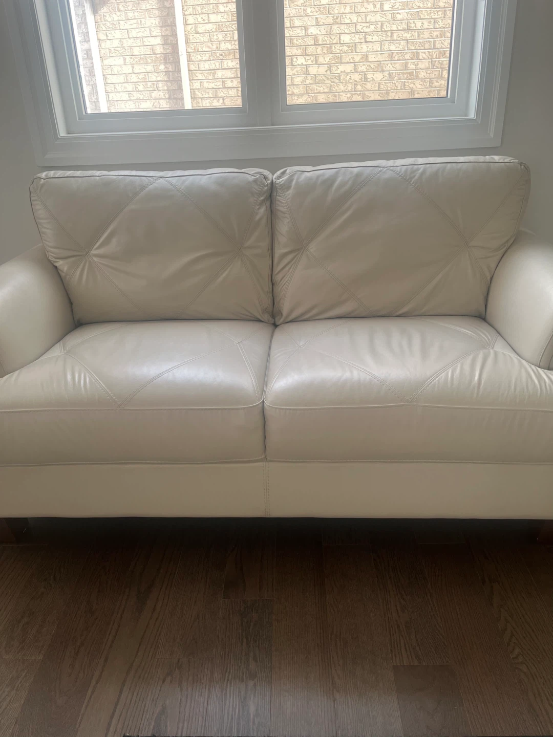 *** Genuine Leather Sofa Set – Excellent Condition *** - photo 2