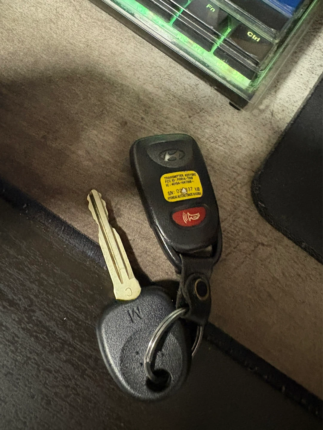 2010–2015 Hyundai Genesis Coupe OEM Key & Remote Fob PINHA-T008 - photo 2