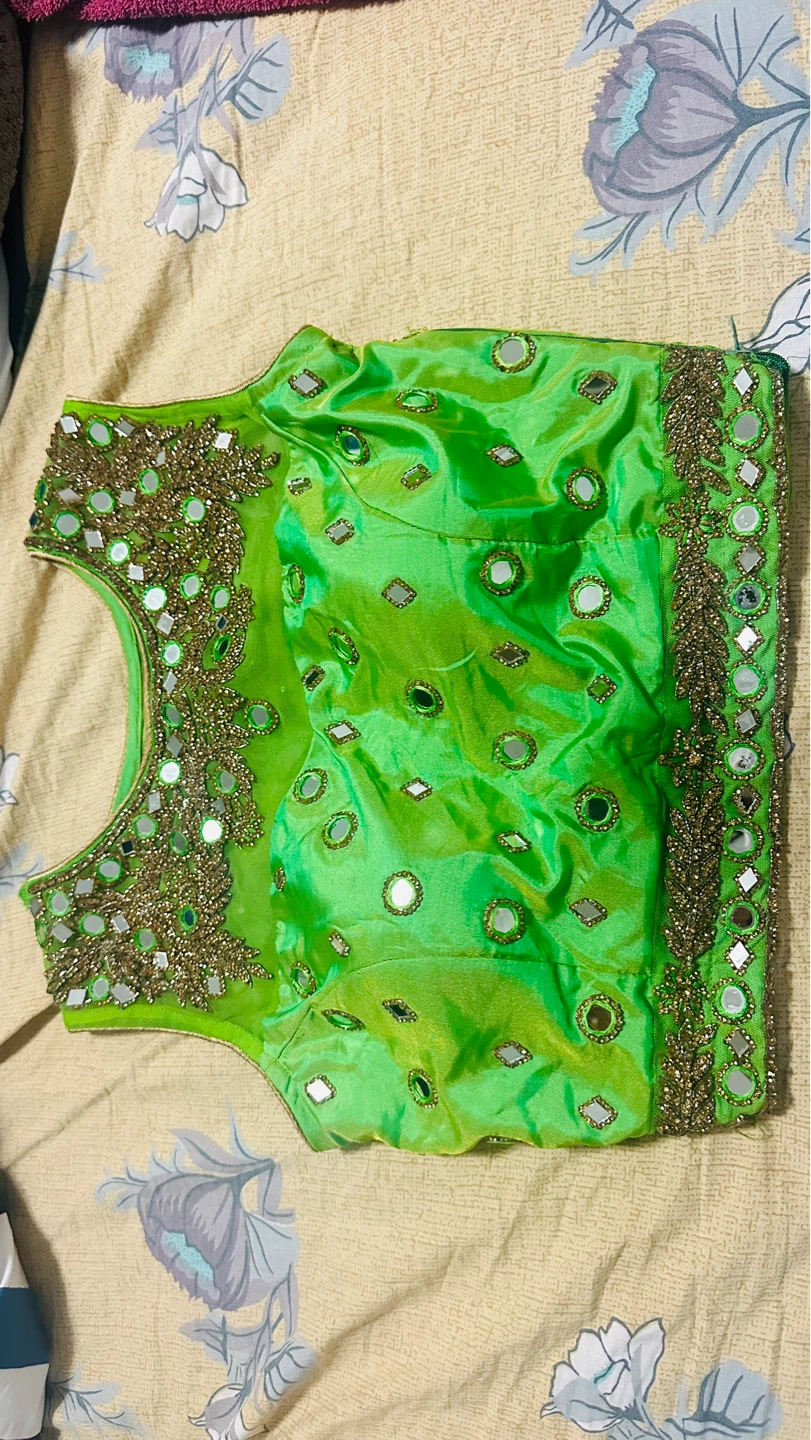 Lime Green Embroidered Blouse and Skirt Set with Dupatta - photo 2