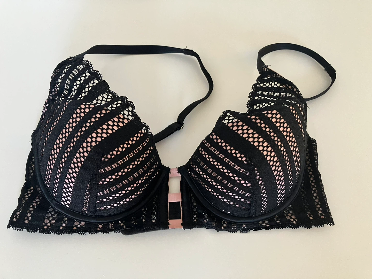 Victoria's Secret Lace Bra Set 32C/S - photo 2