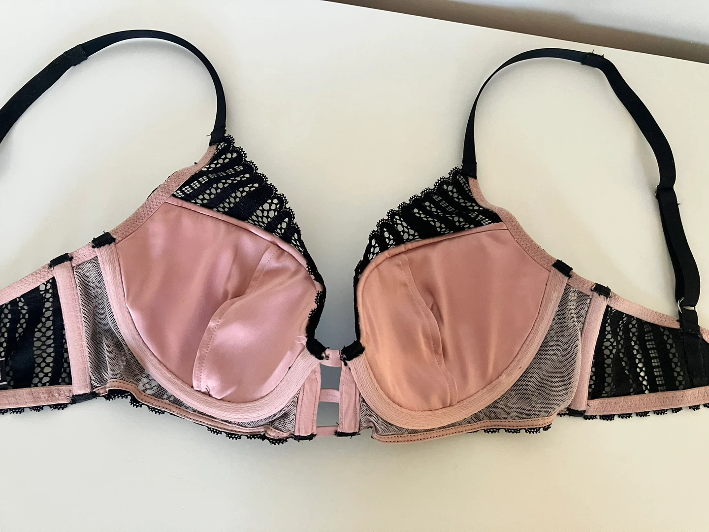 Victoria's Secret Lace Bra Set 32C/S - photo 4