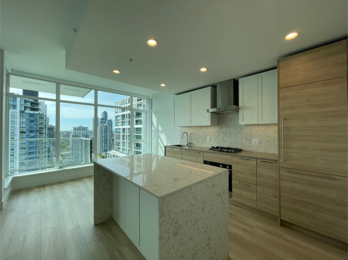 Brand new studio in Brentwood - photo 3