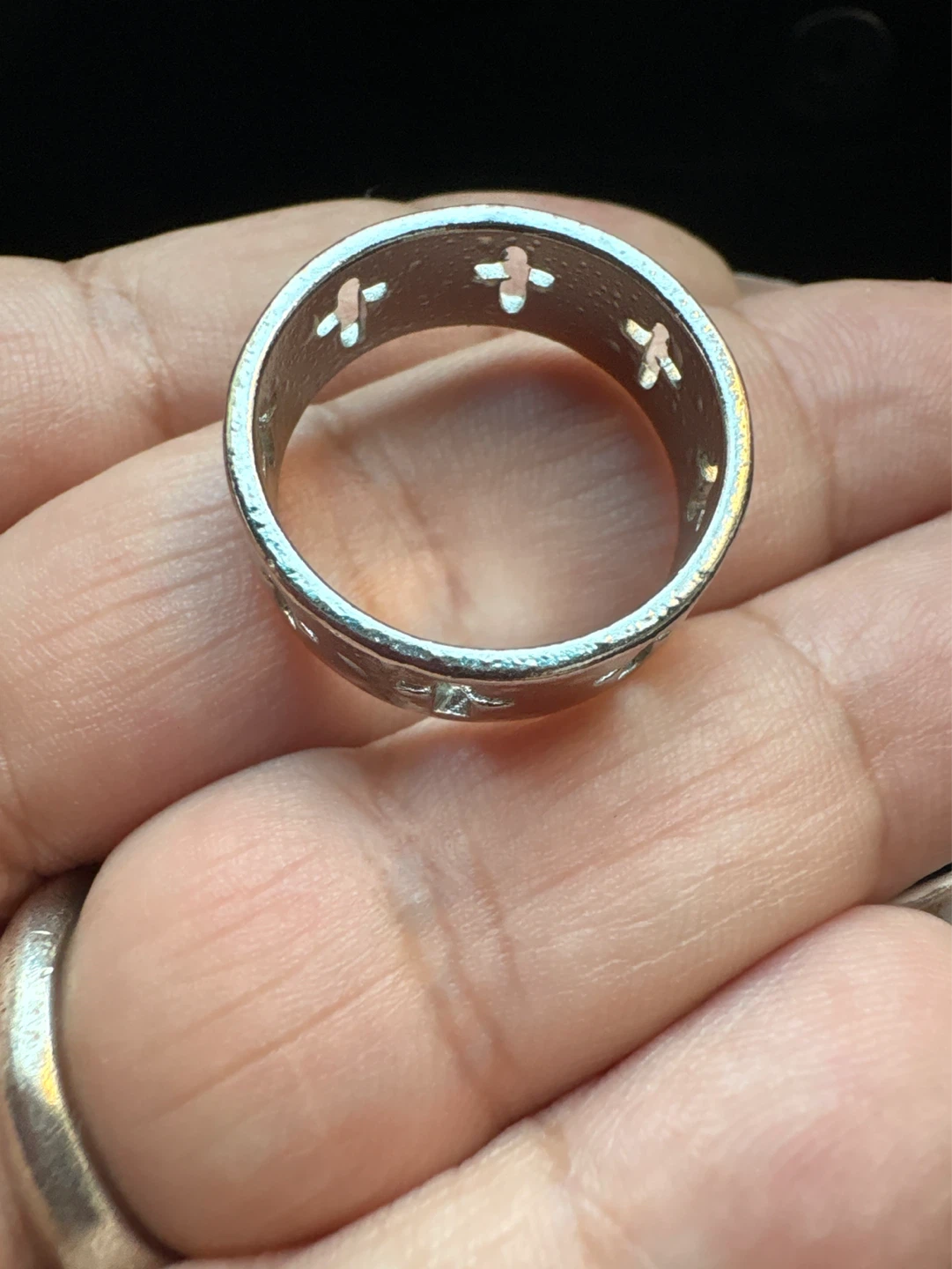 New Silver Tone Ring with Cut-Out Crosses - photo 2