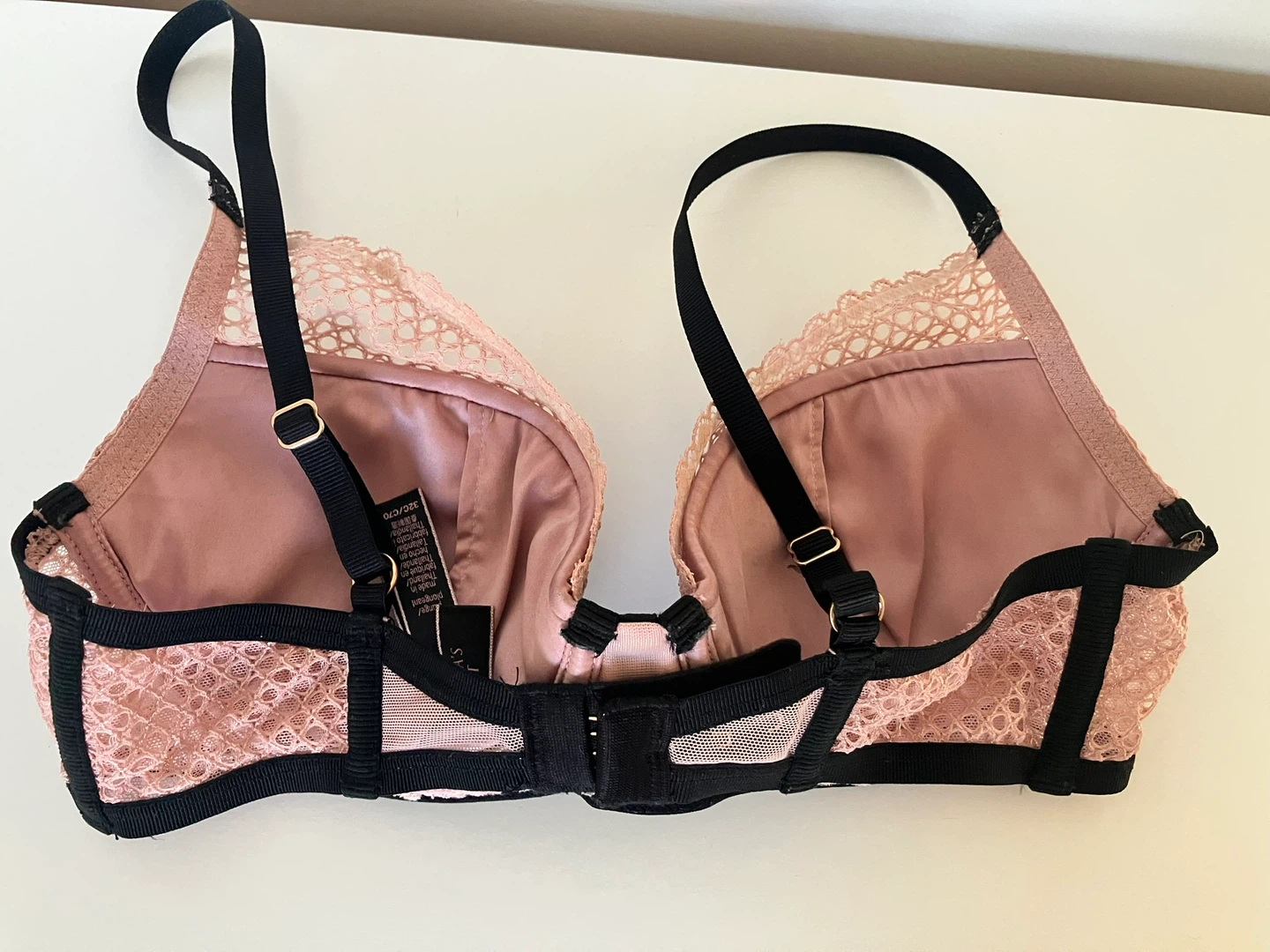 Victoria's Secret Pink & Black Mesh Lingerie Set 32C - photo 3