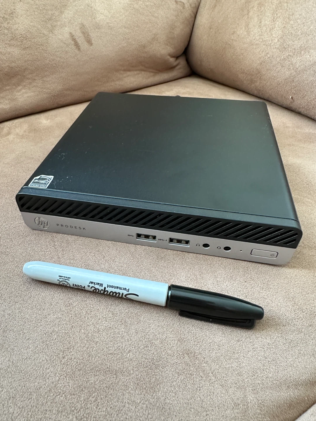 Small & Fast HP Micro *SSD drive *WiFi *Win 11 Pro