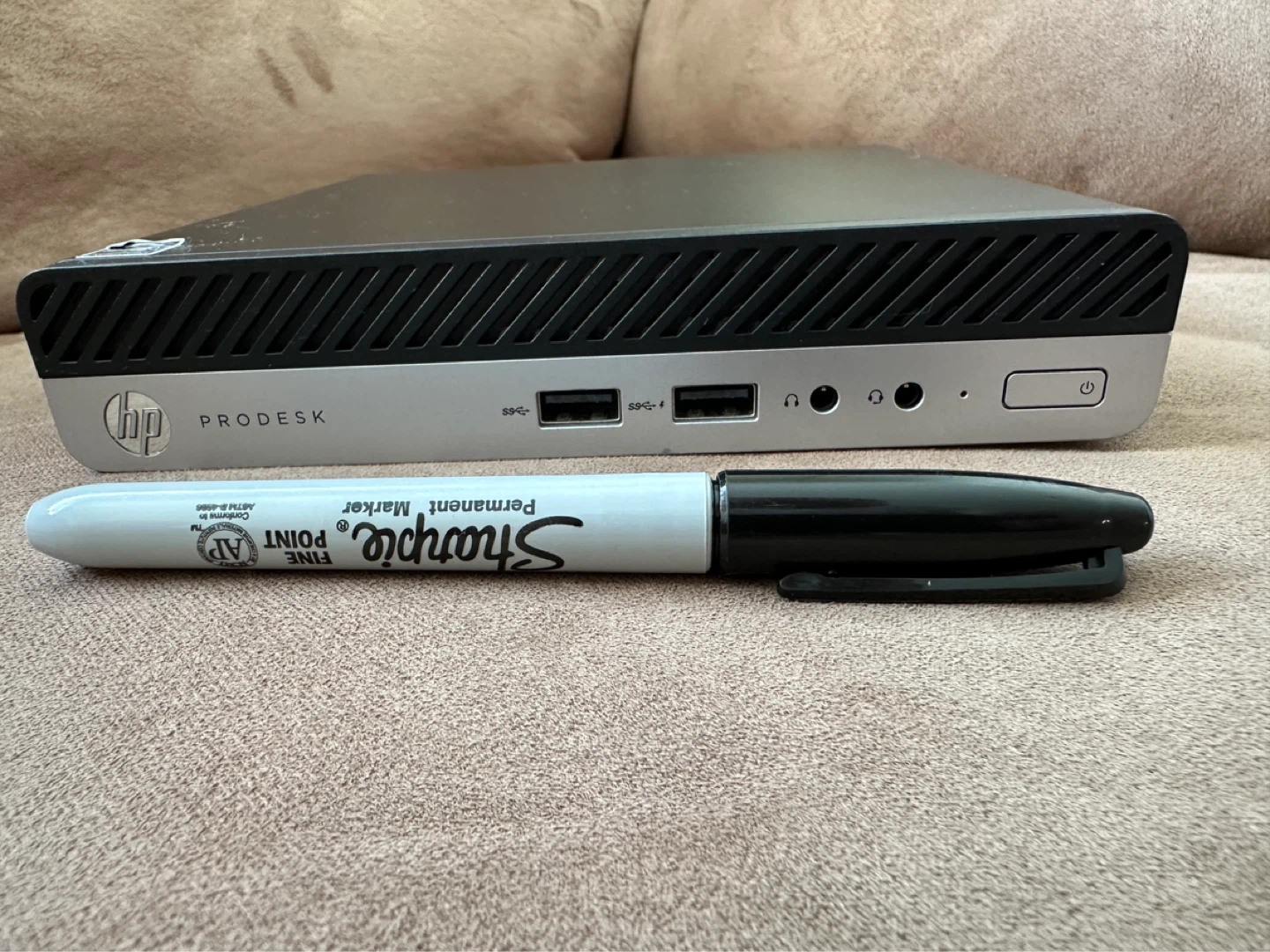 Small & Fast HP Micro *SSD drive *WiFi *Win 11 Pro - photo 2