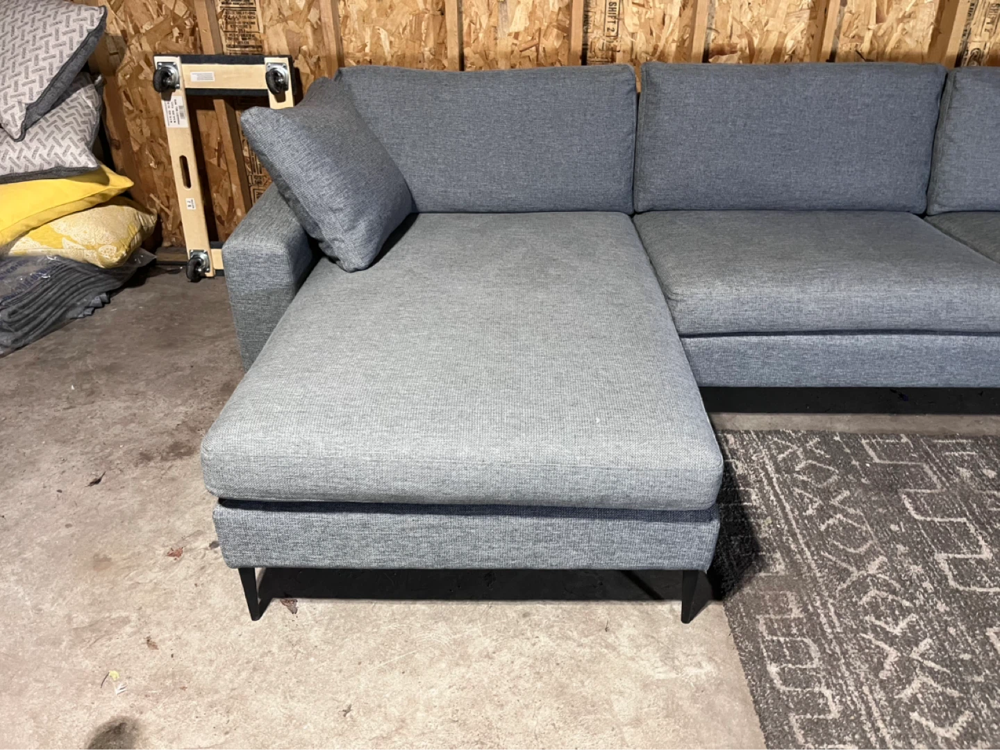 🚚FREE DELIVERY - Article Gray Sectional W/ Reversible Chaise - photo 5