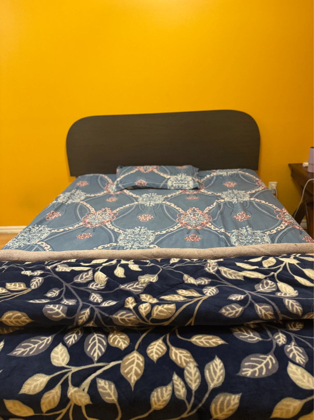 Queen Size Bed Frame with Headboard - photo 2